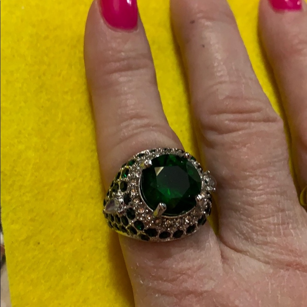 New Emerald Crystal Cocktail rings Sizes 6, 7, 8